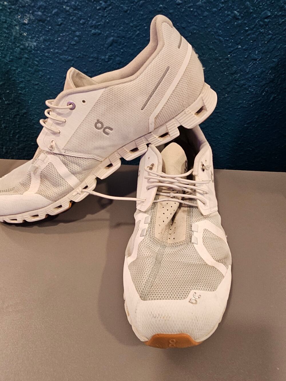 On Cloud 5 Men’s Running Shoes – White/Glacier – Size 13